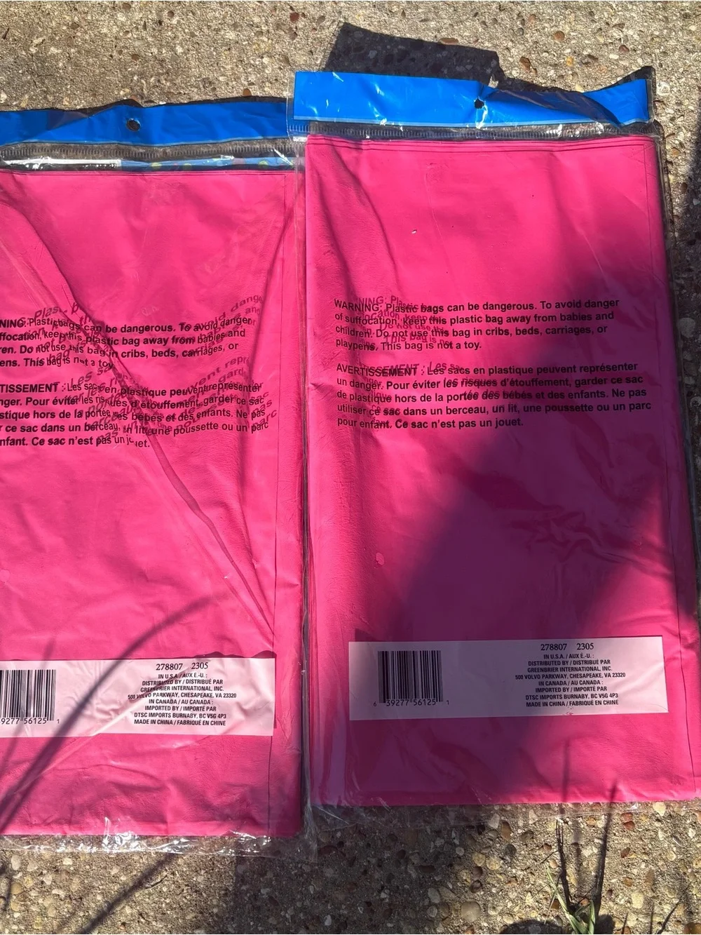 NWT Hot Pink Plastic Rectangle Table Covers - 2 Pack